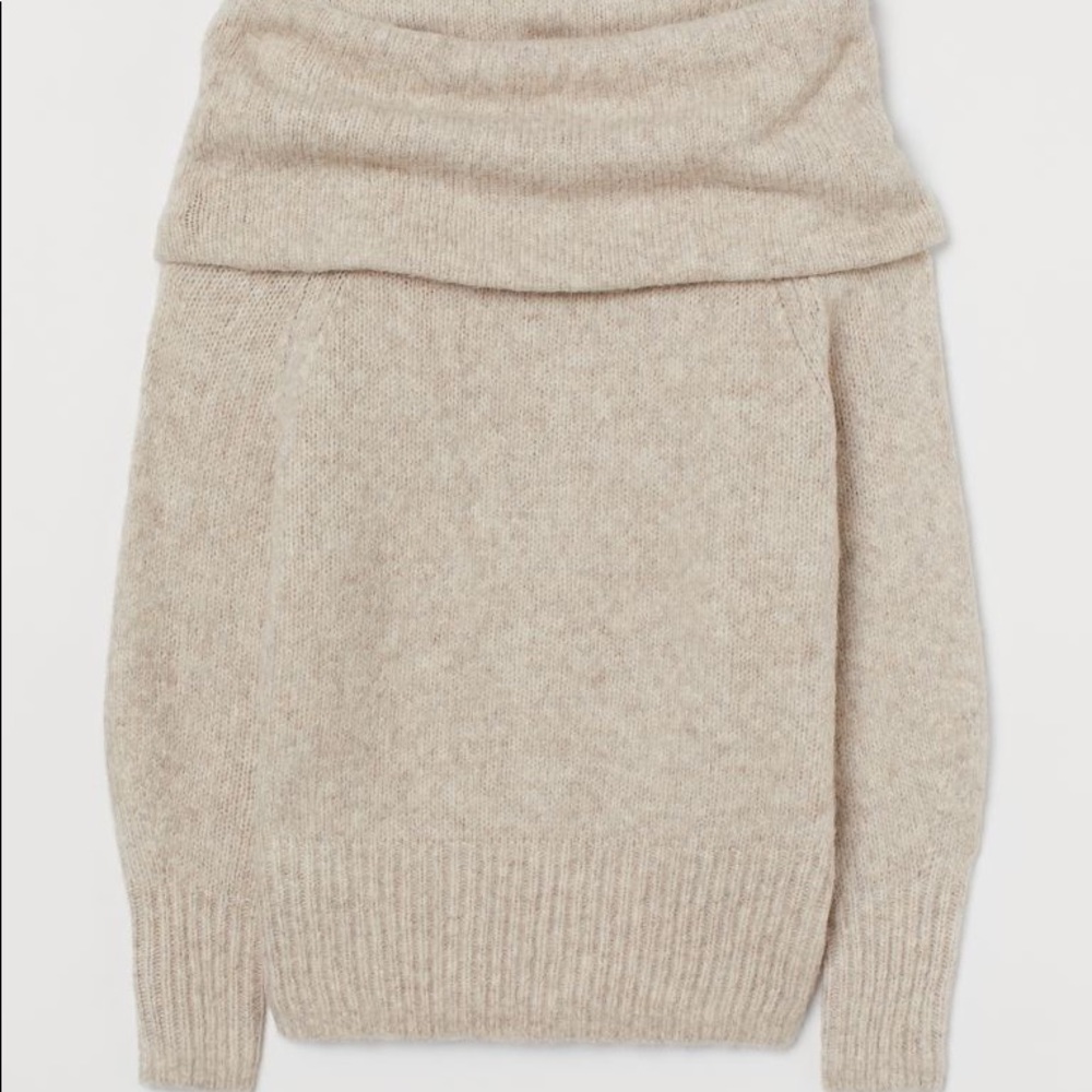 H&M Off Shoulder Sweater